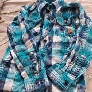 Polo button up size 5